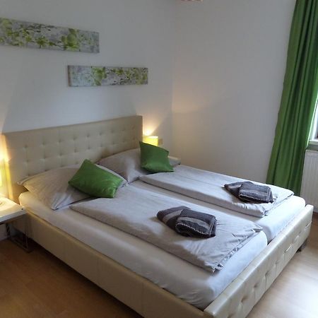 Apartmenthaus Graz Ruang foto